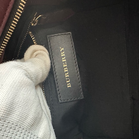 Burberry crossbody bag - Picture 10 of 16